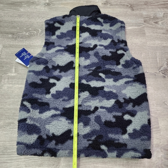 CHAMPION AOP Men's Reversible Camo Zip Up Vest Medium - Picture 9 of 16